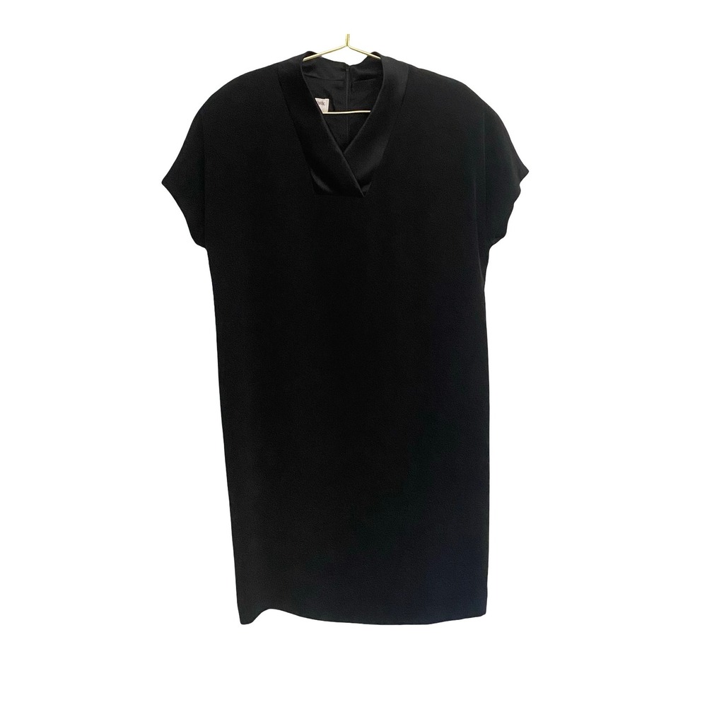 Jones‎ New York Women's Black Shift Dress Size 10 Satin Collar V-Neck Cap Sleeve